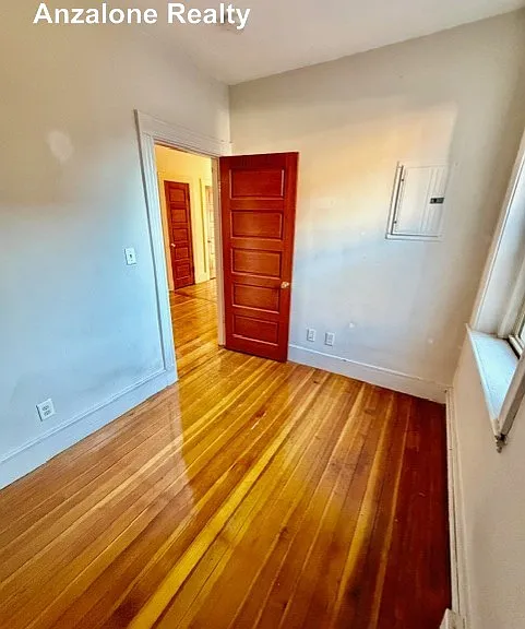 9 Thacher Ct #1 — Photo 1