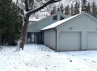 1416 Edendale St, Cleveland, OH 44121