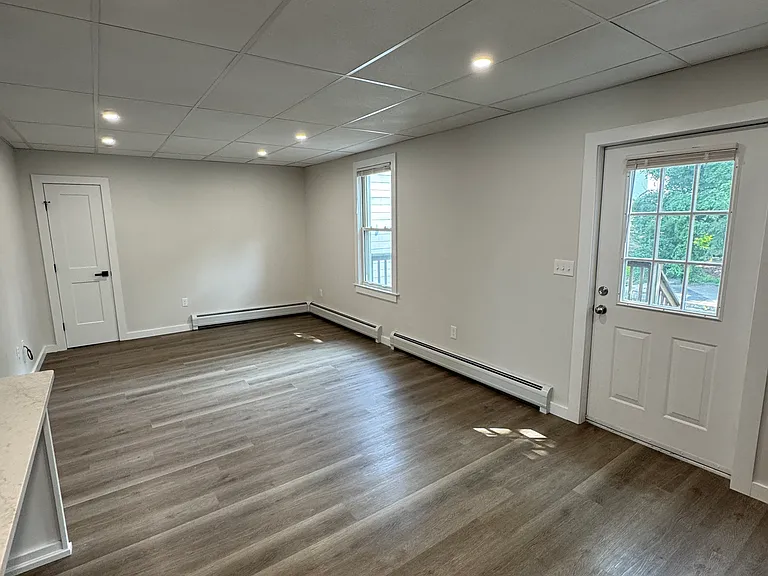 125 Middle St #2 — Photo 8