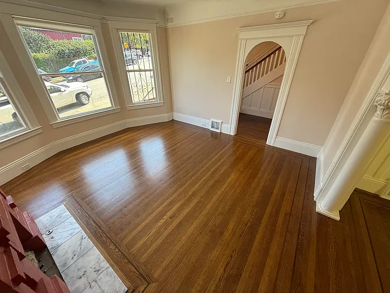 1714 Castro St — Photo 4