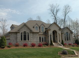 6600 Fox Ridge Cir, Davidson, NC 28036