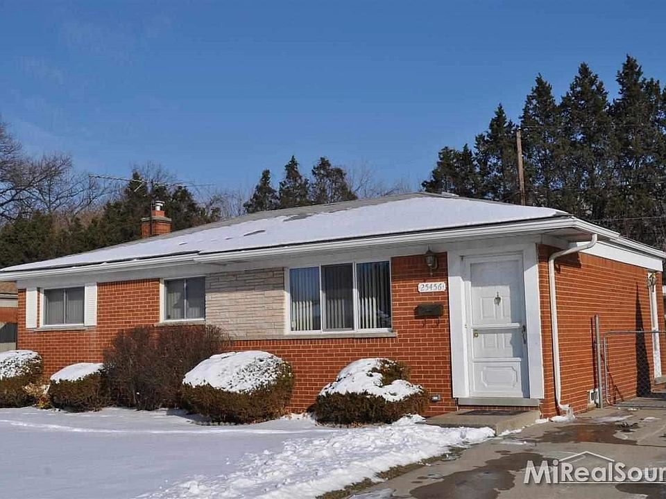1st image of 25456 Wexford Ave