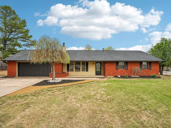 7010 Alameda St, Norman, OK 73026