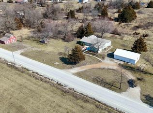 31144 Rattlesnake Hill Rd, Smithton, MO 65350