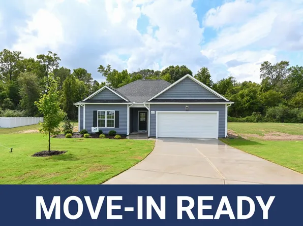 402 Lyon Estates Dr, La Grange, NC 28551