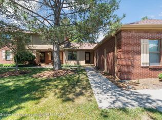 2432 S Wild Blossom Ct, East Lansing, MI 48823