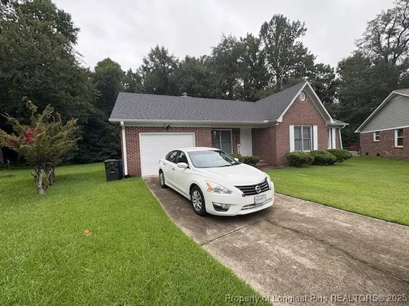 5094 Ridley Ct, Fayetteville, NC 28303