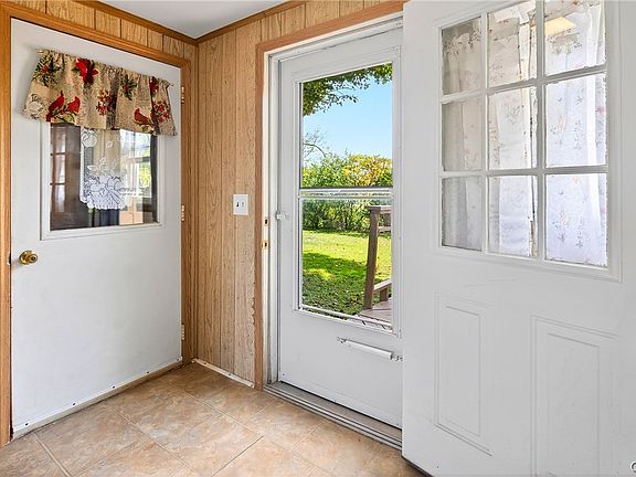 2nd image of 4460 Verplank Rd