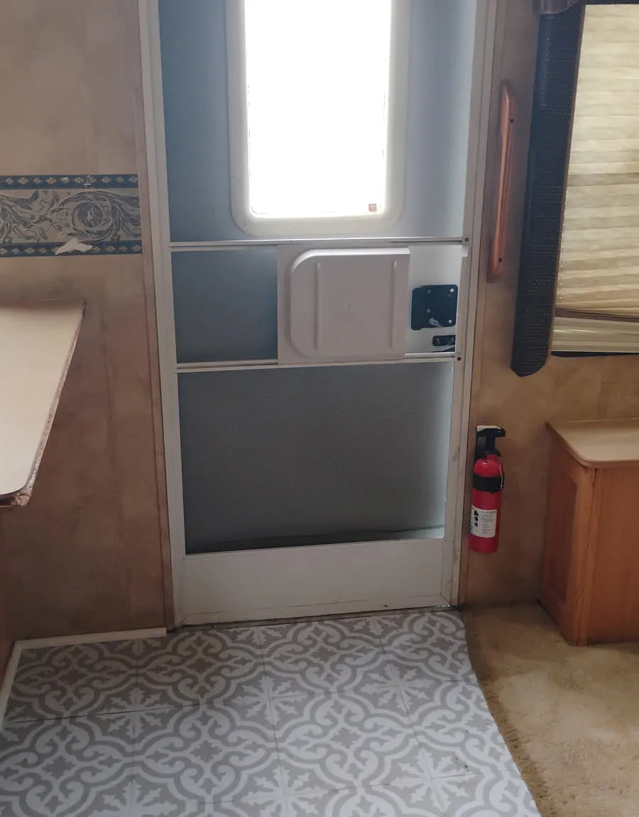 1 bed, $700 — Photo 3