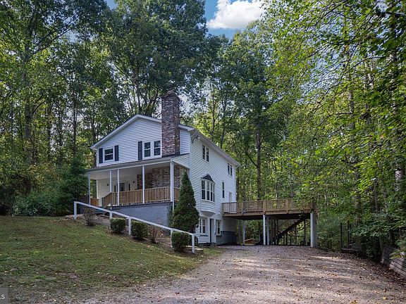 4th image of 8610 Engleman Ln
