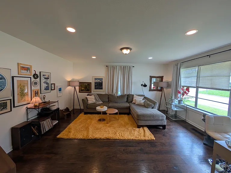 804 Canal St — Photo 2