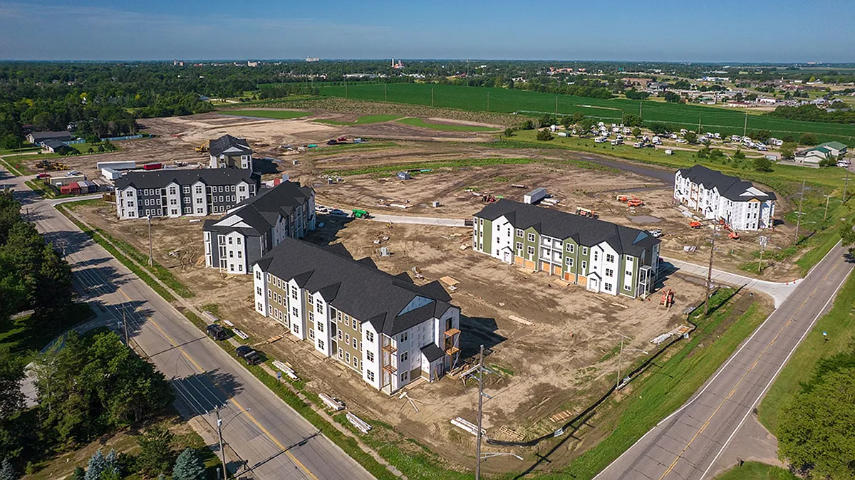 Building Photo - 2404 Hudson Way