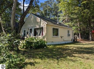 44 Cherokee Rd, Whittemore, MI 48770