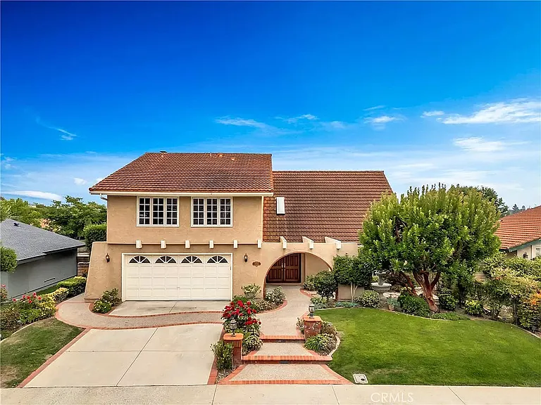 27142 Pueblonuevo Dr — Photo 1