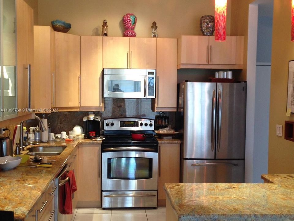1st image of 18051 Biscayne Blvd Ph 3