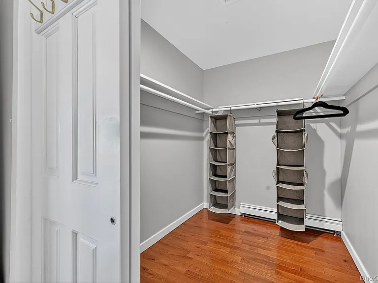 66 Murray Dr — Photo 21