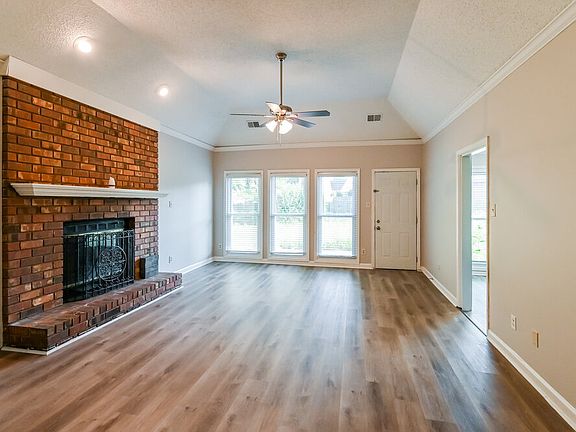4th image of 7124 Farmhouse Dr