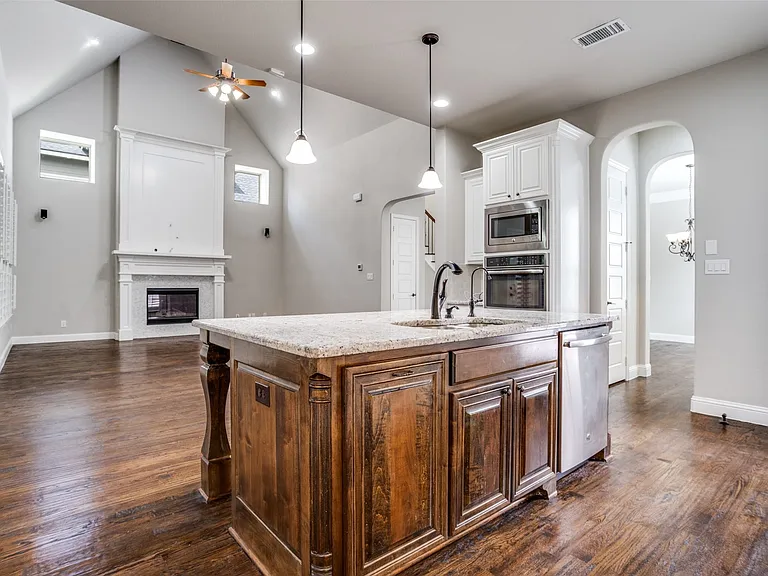 1071 Jennala Dr — Photo 12