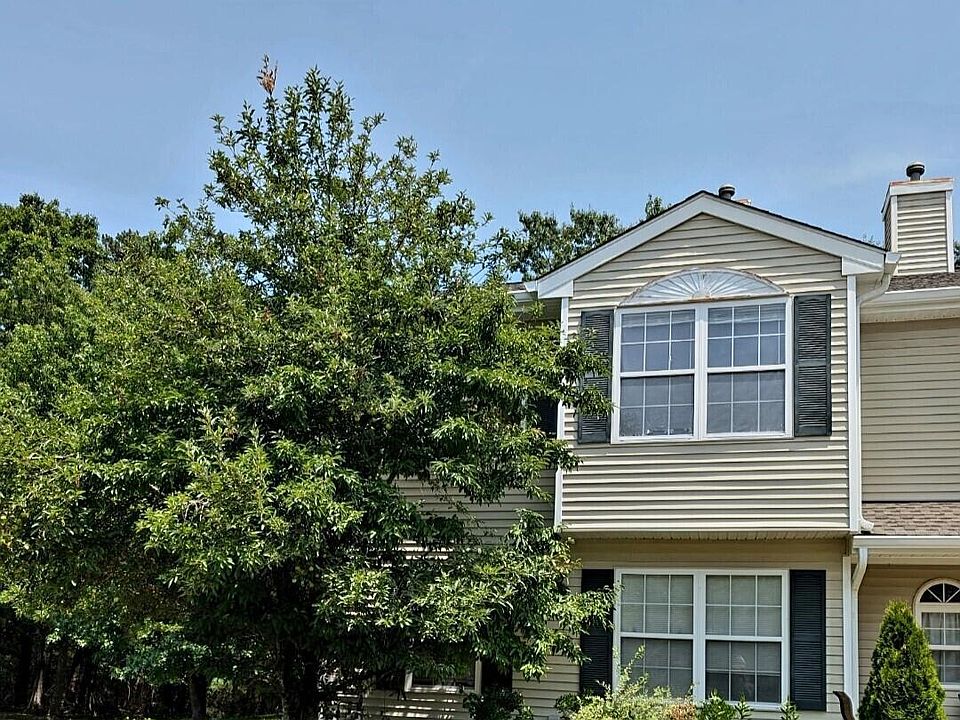 1st image of 105 Sandpiper Lane #105