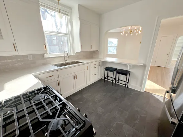 322 Union Ave SE, Grand Rapids, MI 49503