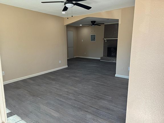 3rd image of 2705 Blue Ridge Dr