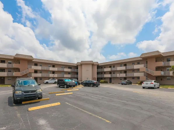 1200 Tallwood Avenue #206, Hollywood, FL 33021