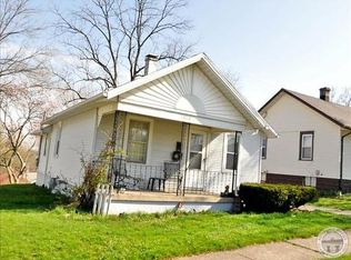 1718 Summit St, Springfield, OH 45503