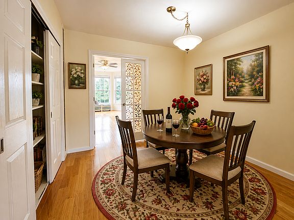 3rd image of 1242 40th St #2