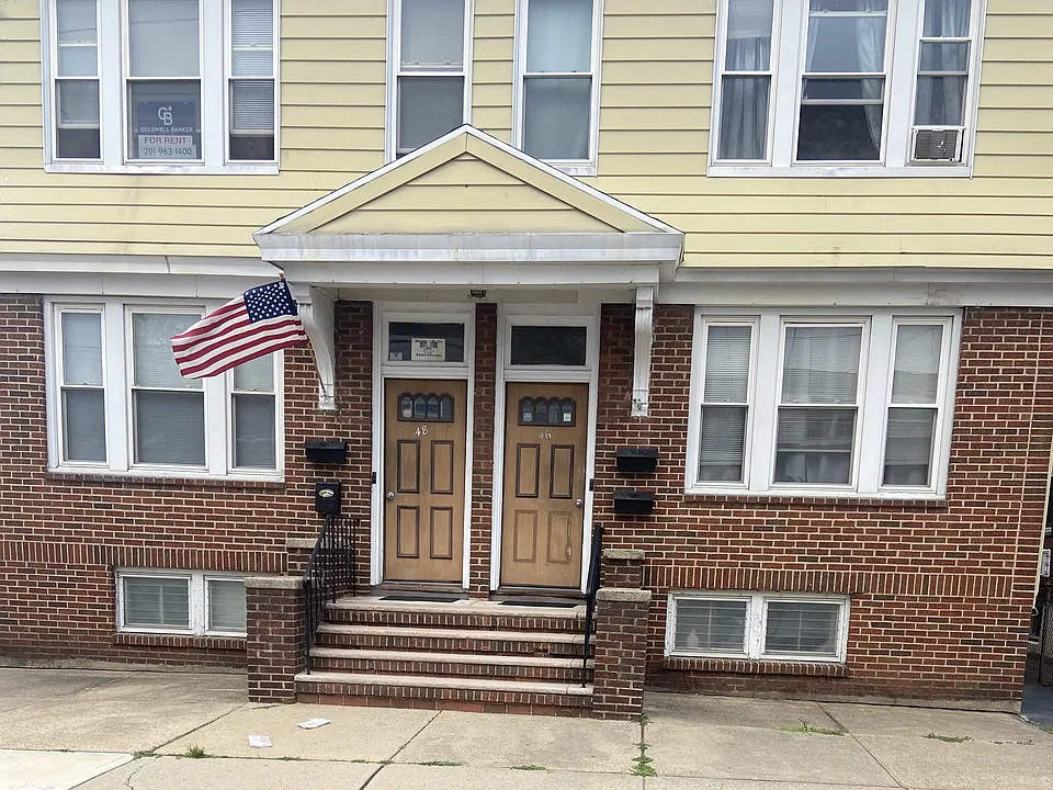 Apartment located on a quiet one way street with plenty of street parking