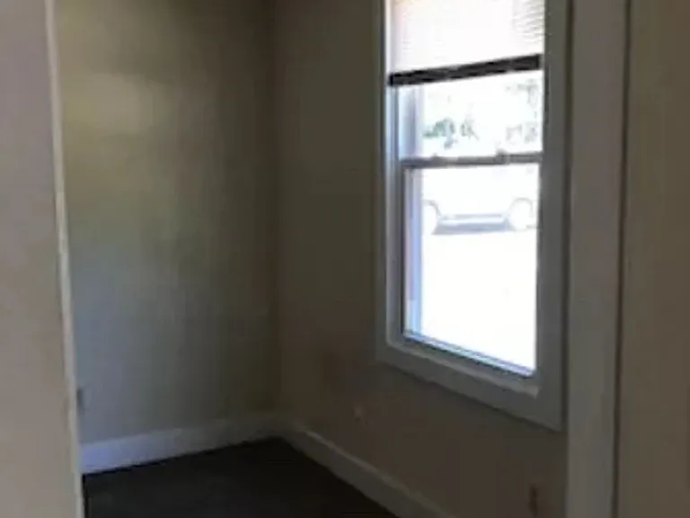 117 Perrin St — Photo 10