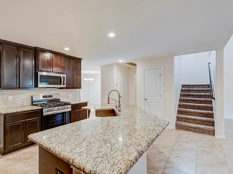 12246 Antilles Ln — Photo 16