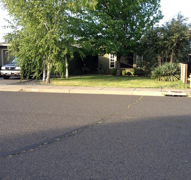 1st image of 1178 Glengrove Ave