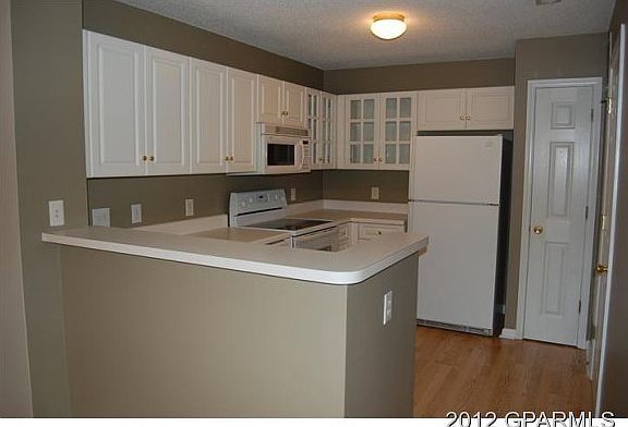 4th image of 1100 Turtle Creek Drive #C