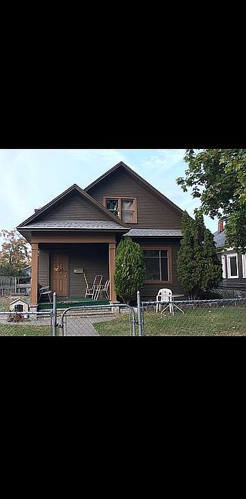 1st image of 1221 E Carlisle Ave