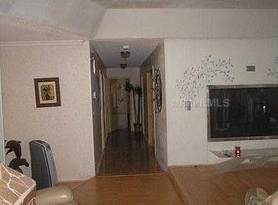 3rd image of 6204 Troi Ln