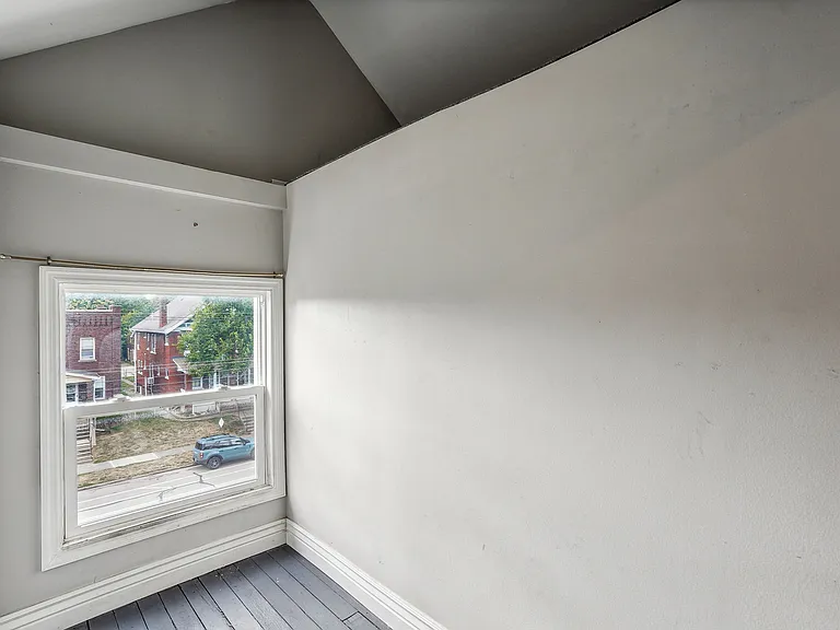 2246 N 4th St — Photo 51