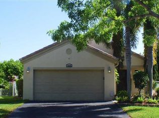 4299 Greenbriar Ln, Fort Lauderdale, FL 33331