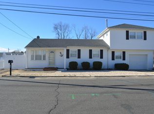 728 Charlotte St, Toms River, NJ 08753