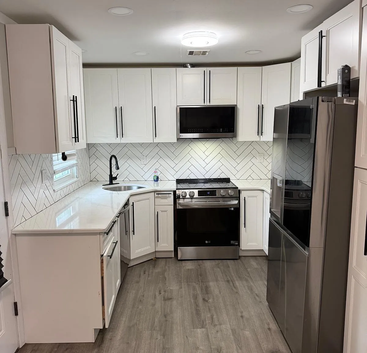 2 bed, 1246 sqft, $2,500 — Photo 3