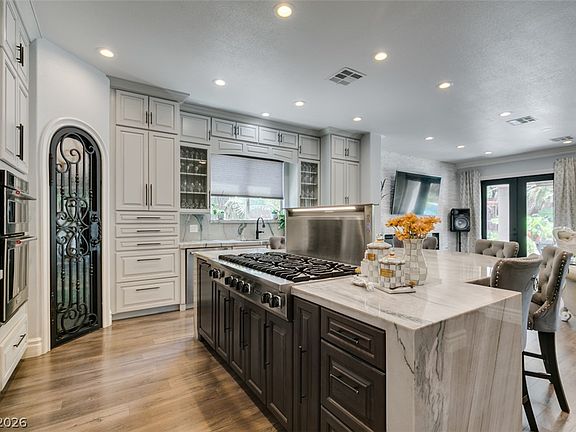 5th image of 9535 Bella Citta St