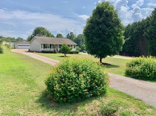 134 Sidney Walker Dr, Boiling Springs, SC 29316