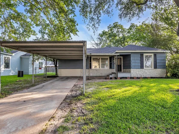 718 E Republic St #1, Baytown, TX 77520