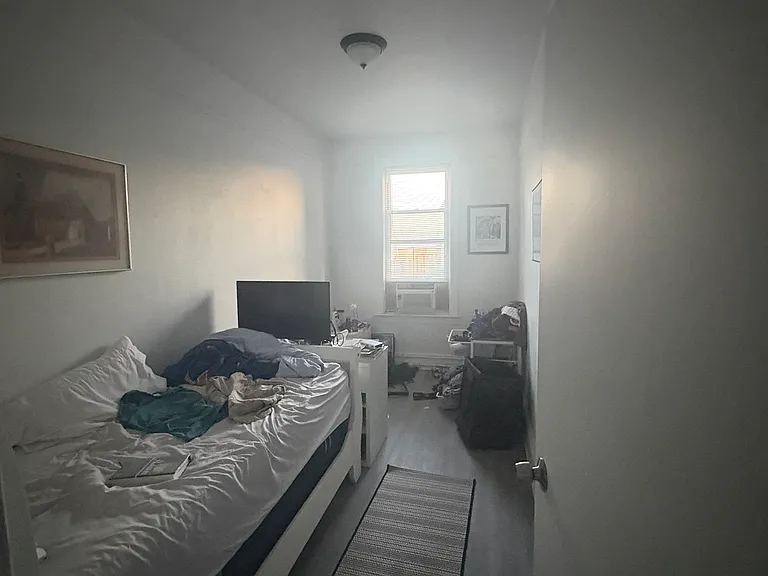 35-12 30th Ave #3R — Photo 3