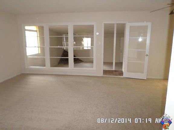 2nd image of 409 W Avenue J9