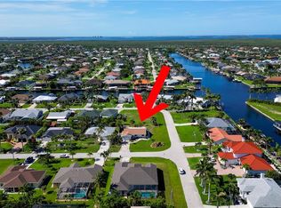 2410 SW 50th Ln, Cape Coral, FL 33914