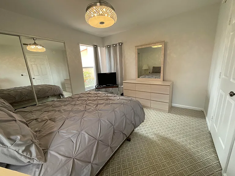 5574 Royal Lake Cir — Photo 19