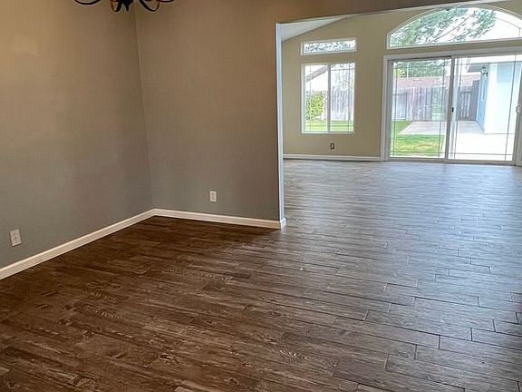3rd image of 1141 Village Dr