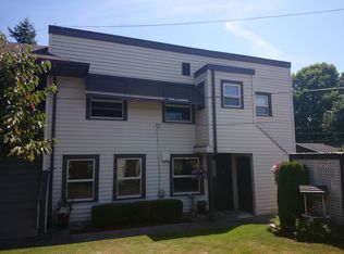 3240 63rd Ave SW, Seattle, WA 98116