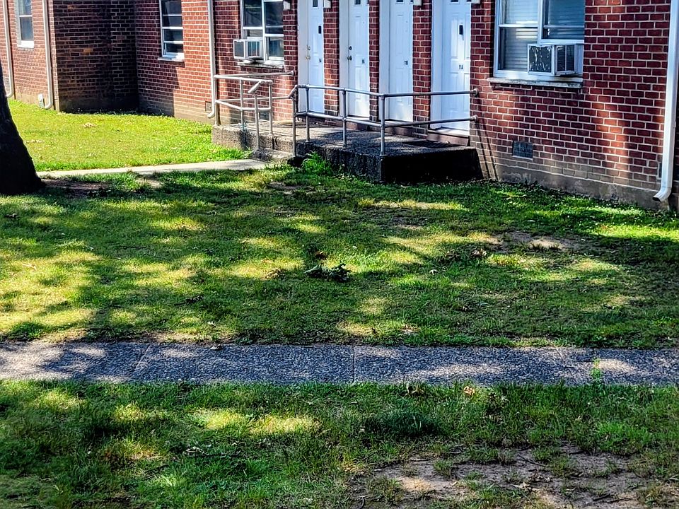 1st image of 15A 16th Ave #1