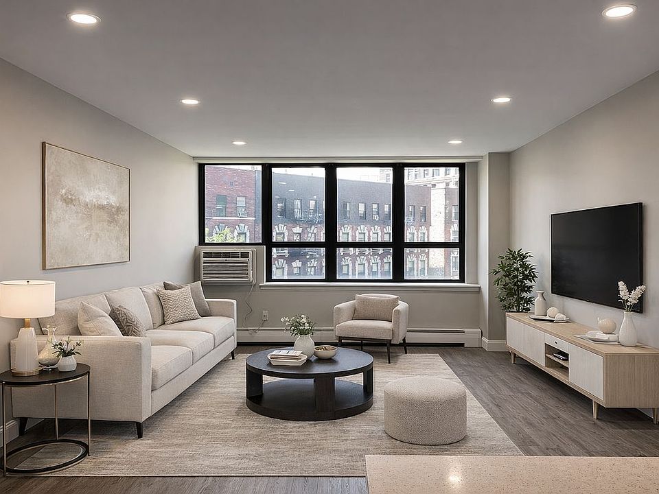 1st image of 300 Cathedral Pkwy #5H